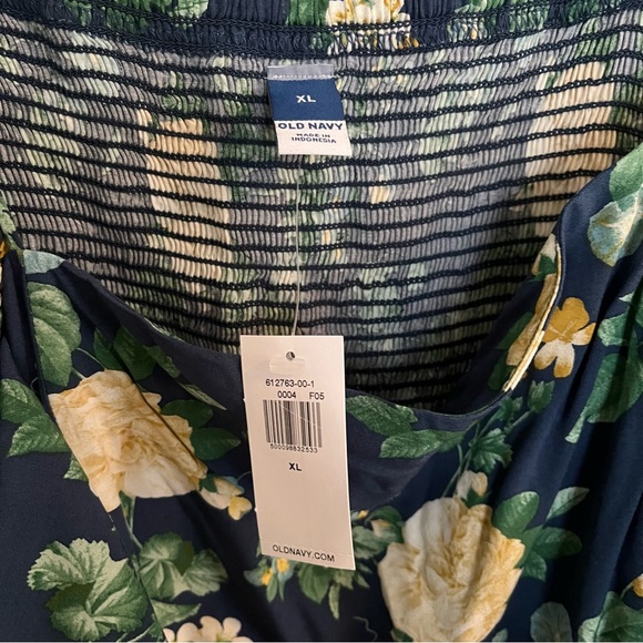 NWT Fit & Flare Tie Shoulder Dress - Picture 6 of 7